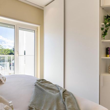 Exclusive Deluxe Apt Up To 6 People & Heated Tub بولينيانو آ ماري المظهر الخارجي الصورة