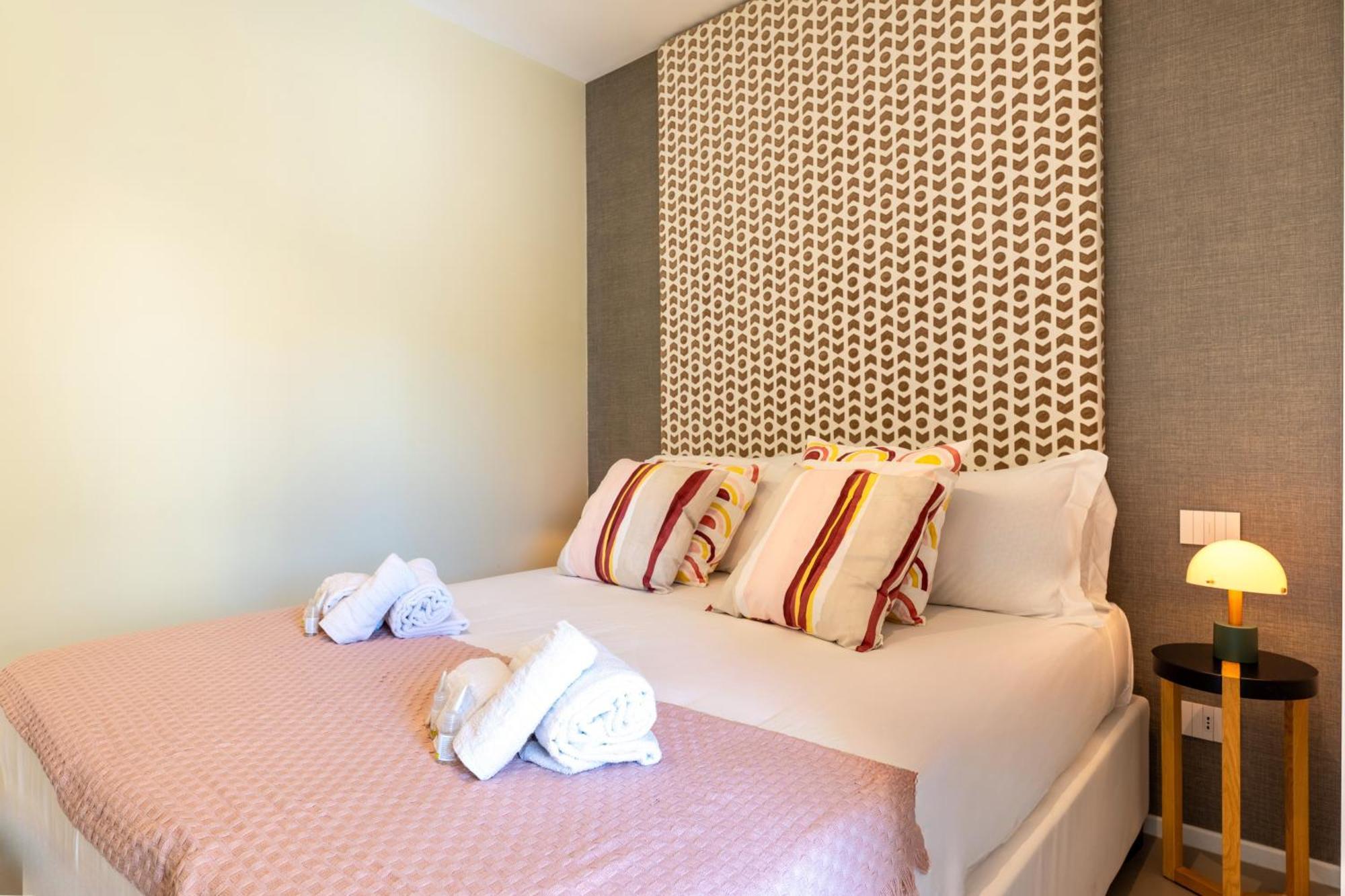 Exclusive Deluxe Apt Up To 6 People & Heated Tub بولينيانو آ ماري المظهر الخارجي الصورة