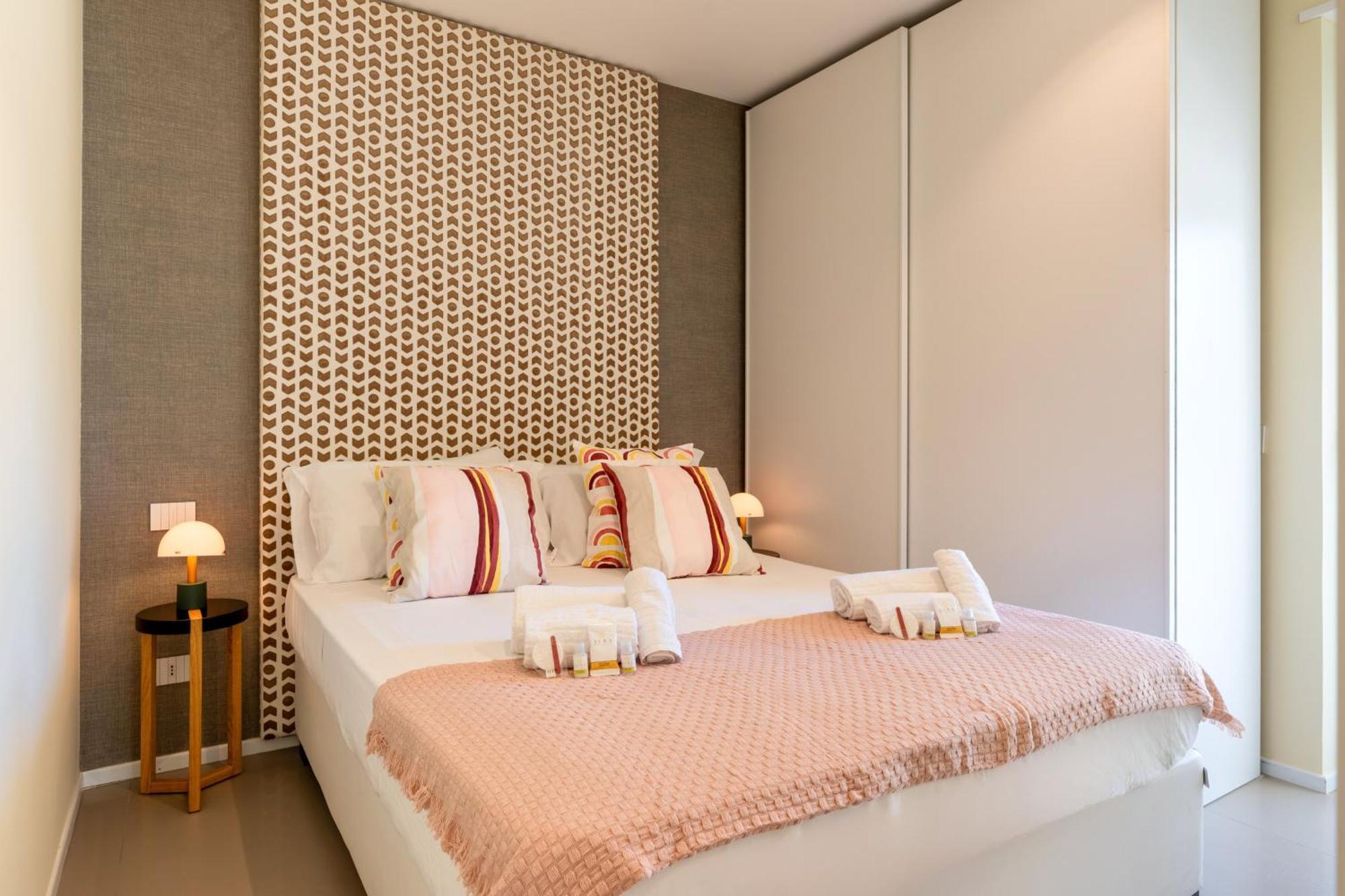 Exclusive Deluxe Apt Up To 6 People & Heated Tub بولينيانو آ ماري المظهر الخارجي الصورة